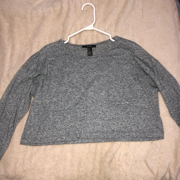 Long sleeve flowy cropped top from forever 21. - Picture 1 of 1